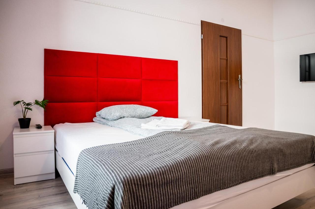 Jm Rooms Lubicz II Krasków Εξωτερικό φωτογραφία