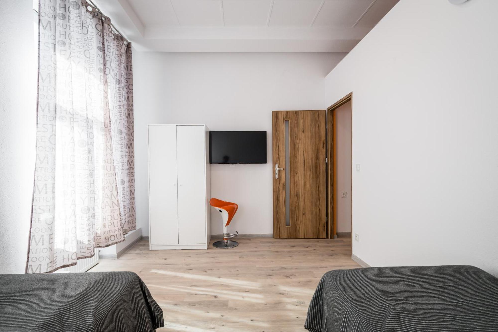 Jm Rooms Lubicz II Krasków Εξωτερικό φωτογραφία